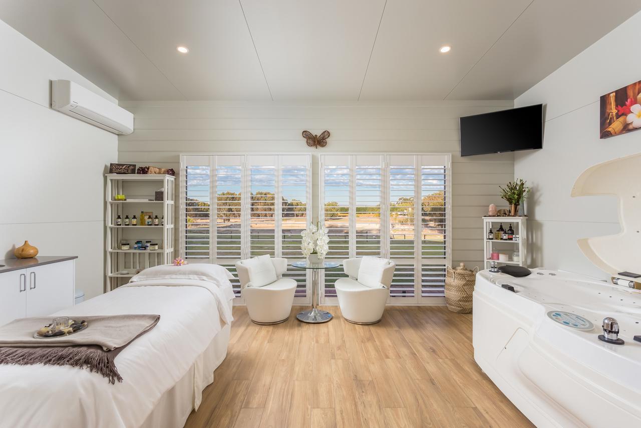 The Swan Valley Retreat Henley Brook Buitenkant foto